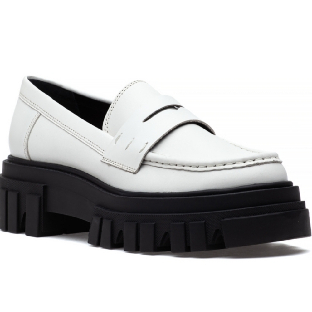 Marc Fisher Chunky Lug Soled Preppy Y2K Grunge Academia Classic 90s Loafer - Picture 1 of 8